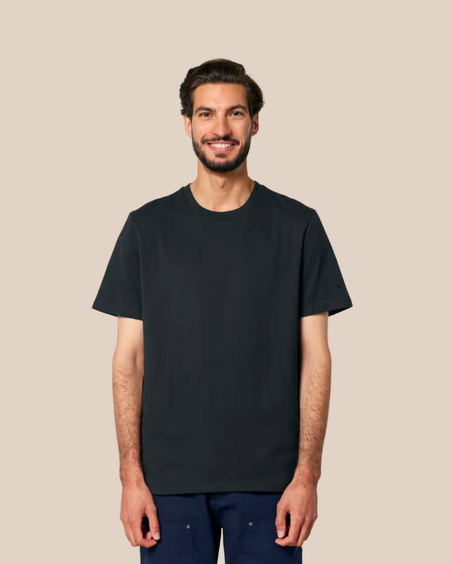 Man - Regular Tee